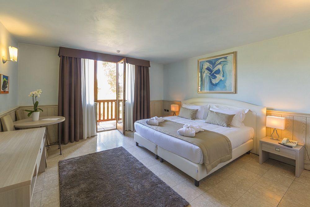 Hotel Golf Inn Lignano Sabbiadoro Buitenkant foto